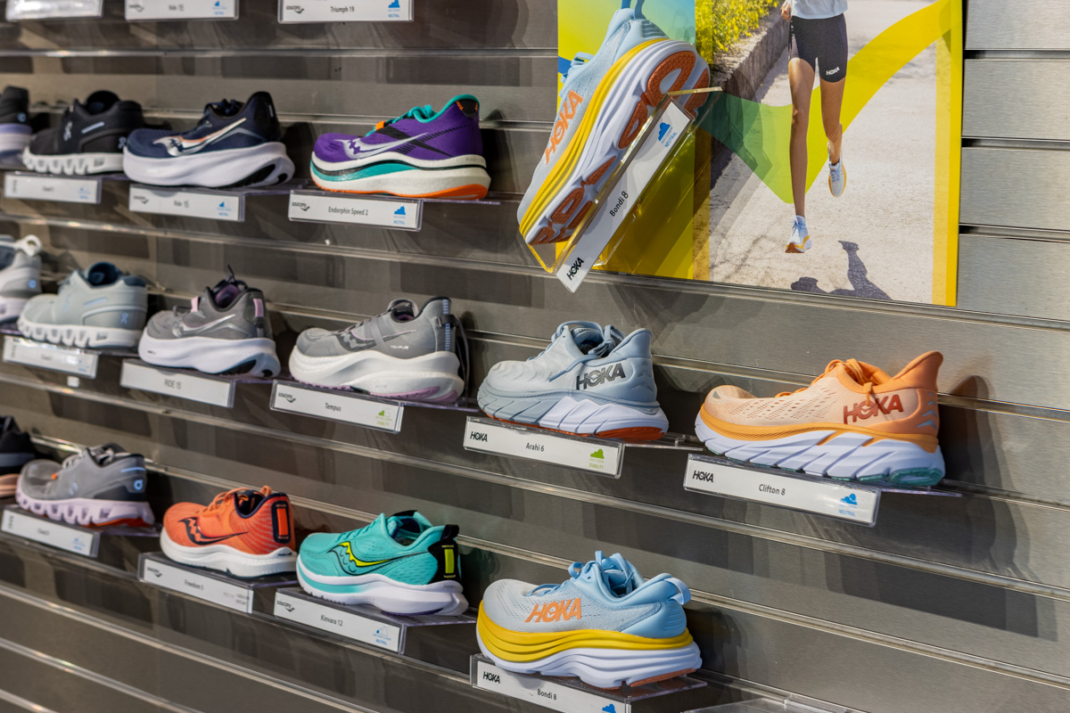 running shoe stores that test your feet        <h3 class=